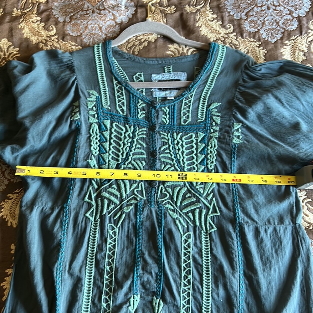 BIya embroidered Blouse size L - Picture 5 of 7